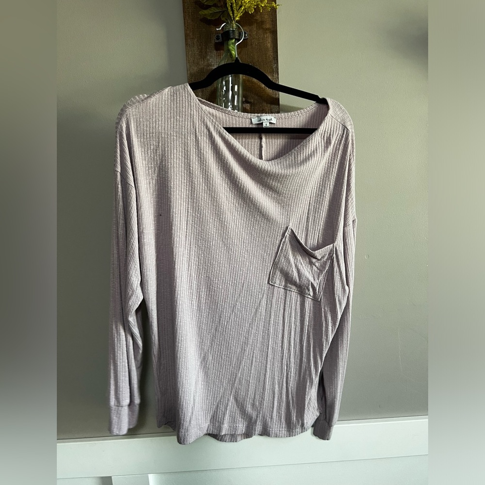 Women’s long sleeve